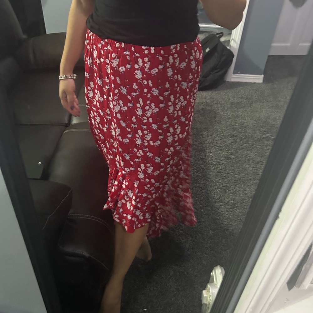 Max Studio Red Floral Maxi Skirt